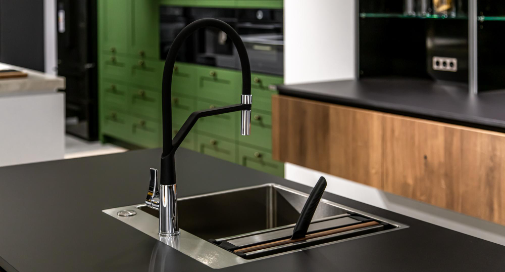 Kitchen taps